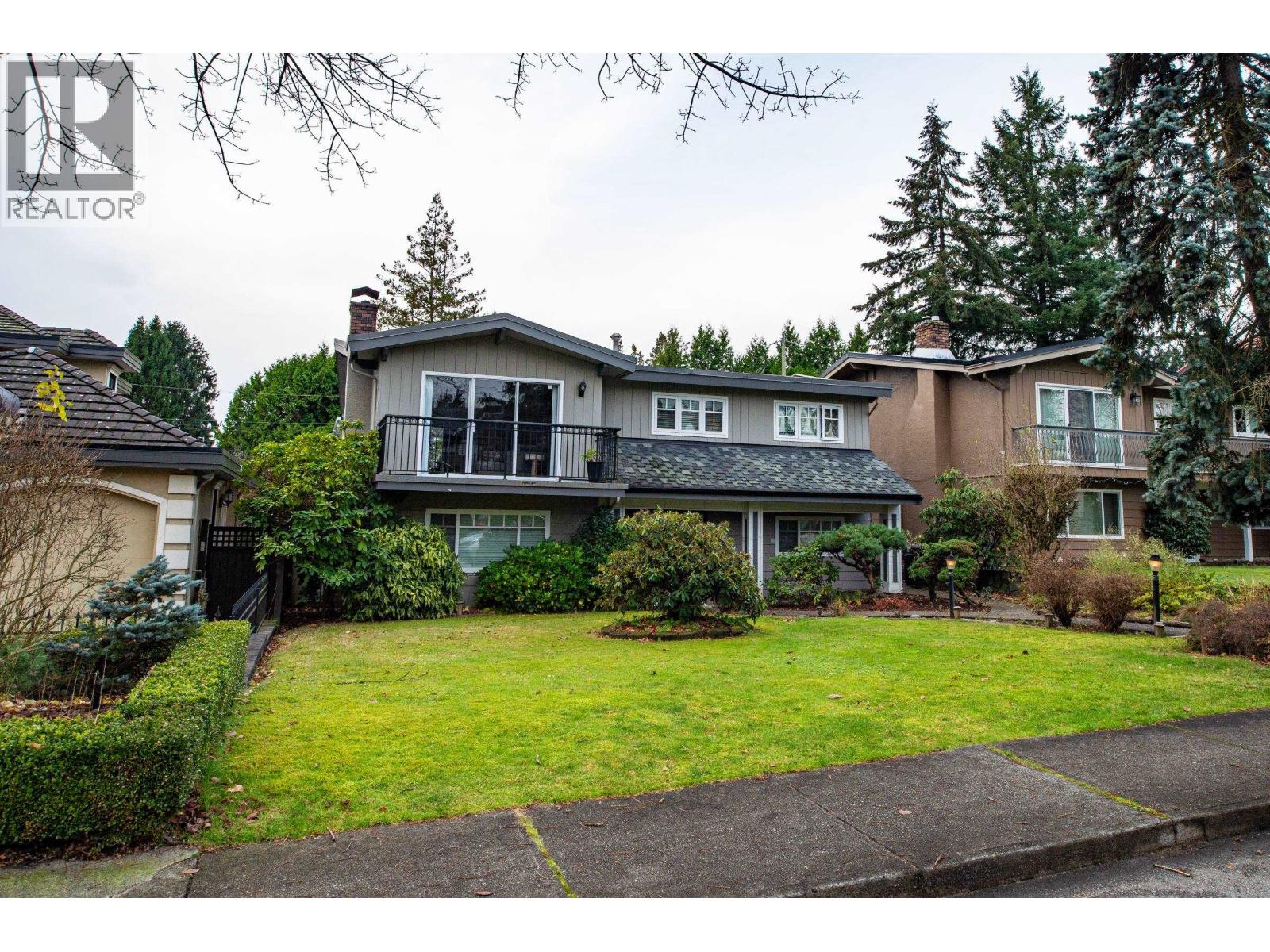 Ground 4437 Atlee Avenue, Burnaby, British Columbia  V5G 3R7 - Photo 12 - R3151804