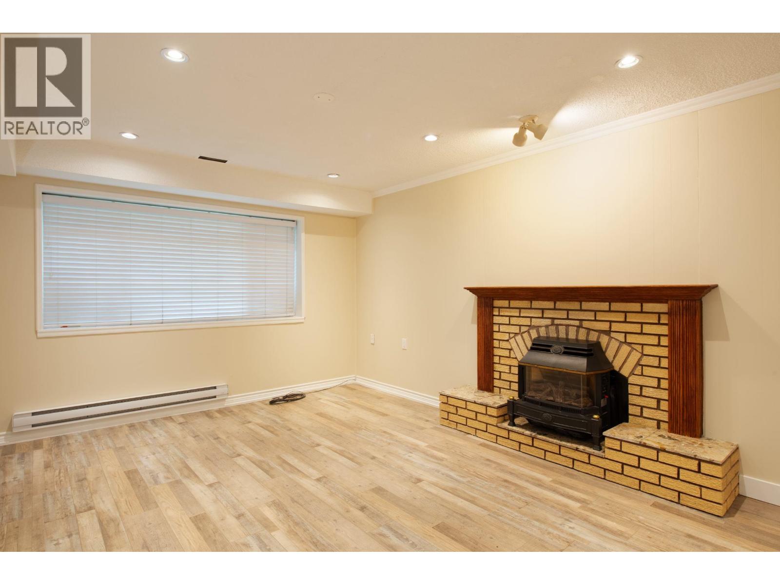 Ground 4437 Atlee Avenue, Burnaby, British Columbia  V5G 3R7 - Photo 4 - R3151804