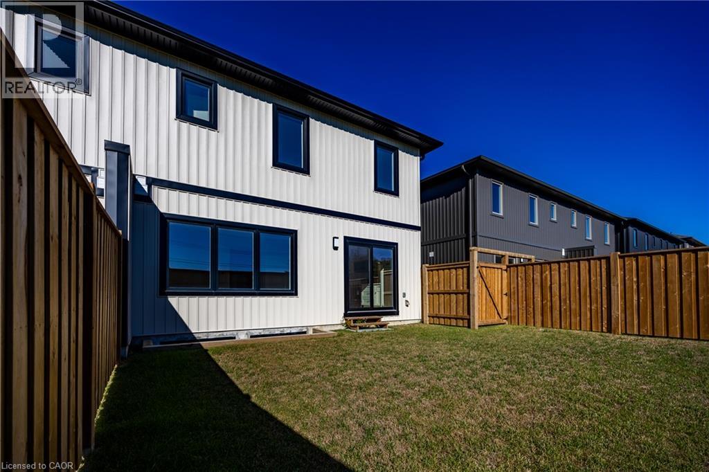111 Amber Street, Waterford, Ontario  N0E 1Y0 - Photo 3 - 40852691