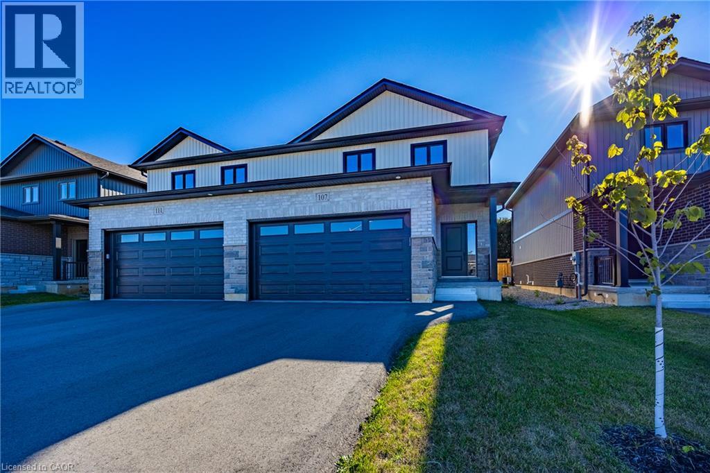 107 Amber Street, Waterford, Ontario  N0E 1Y0 - Photo 2 - 40852665
