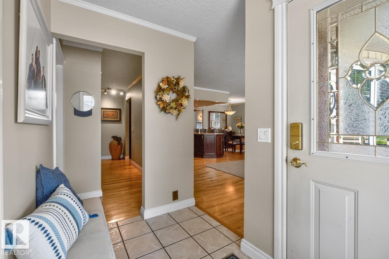 27 Milford Cr, Sherwood Park, Alberta  T8V 3V3 - Photo 5 - E4501741