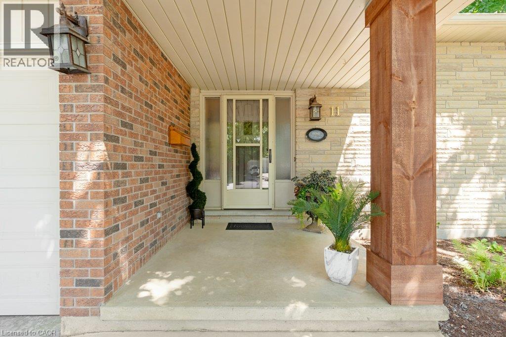 11 Grey Owl Drive, Elmira, Ontario  N3B 1S4 - Photo 3 - 40852751