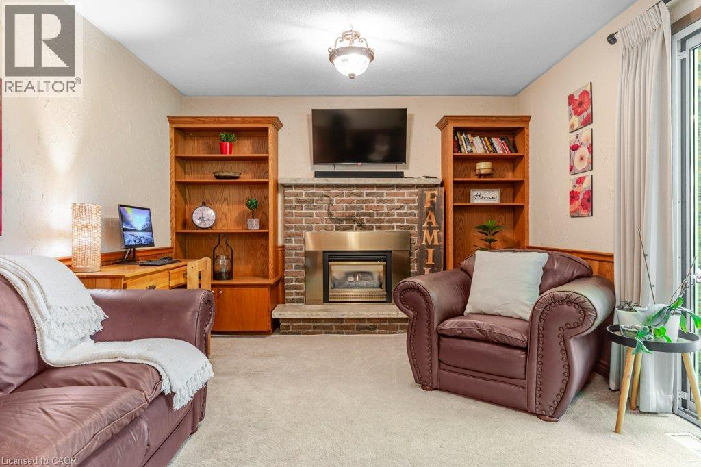 11 Grey Owl Drive, Elmira, Ontario  N3B 1S4 - Photo 6 - 40852751