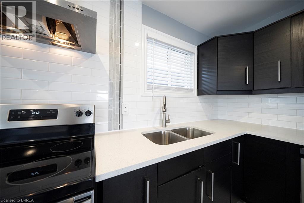 76 Glenview Avenue Unit# Upper, Cambridge, Ontario  N1R 2W2 - Photo 5 - 40852194