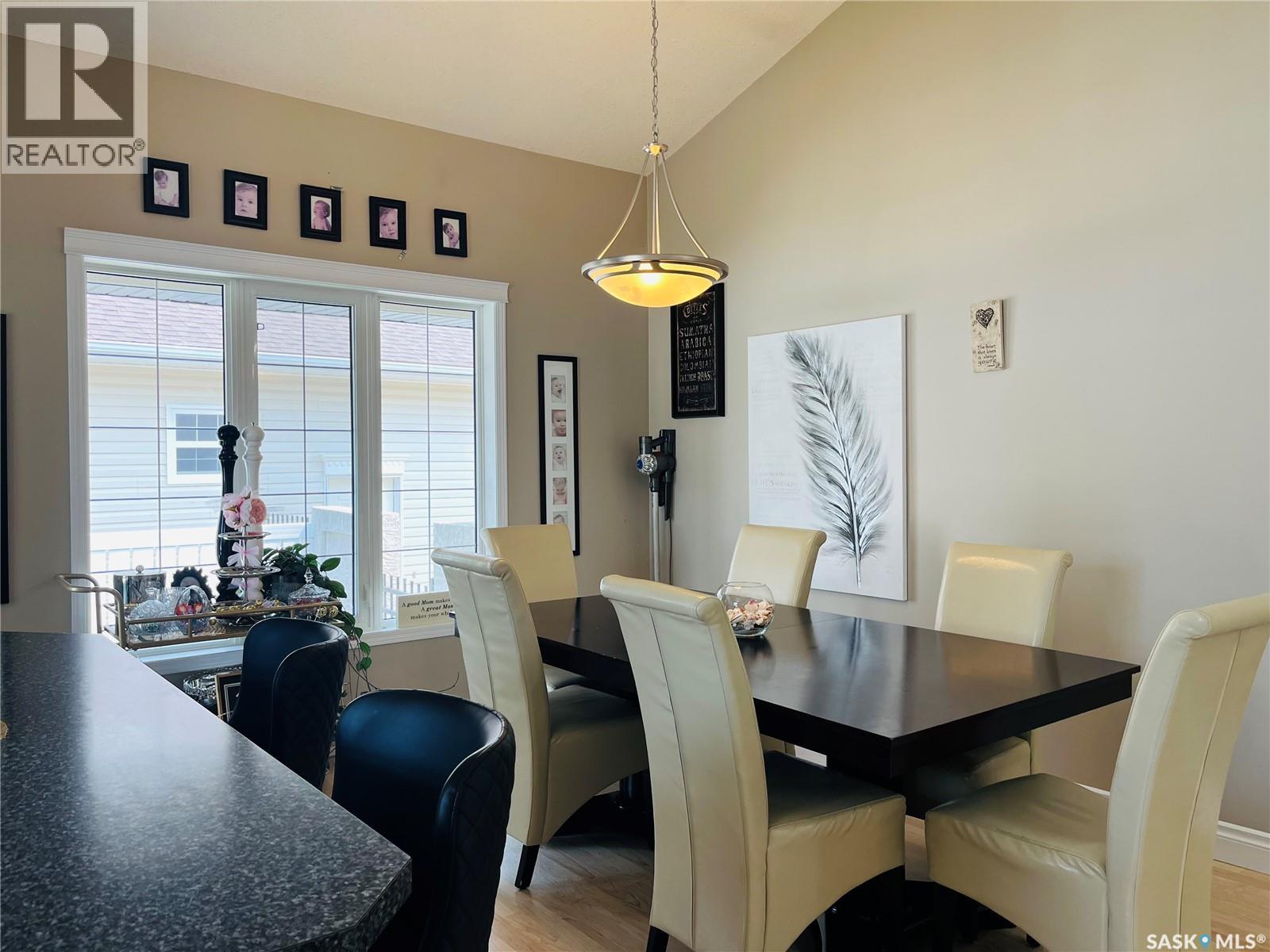 627 Highland Drive, Swift Current, Saskatchewan S9H 4Z5 - Photo 11 - SK044278