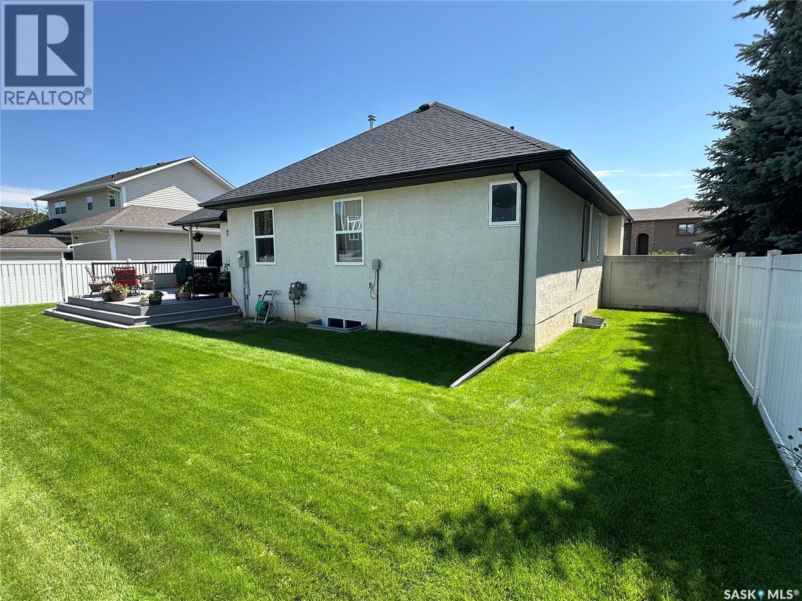 627 Highland Drive, Swift Current, Saskatchewan S9H 4Z5 - Photo 33 - SK044278