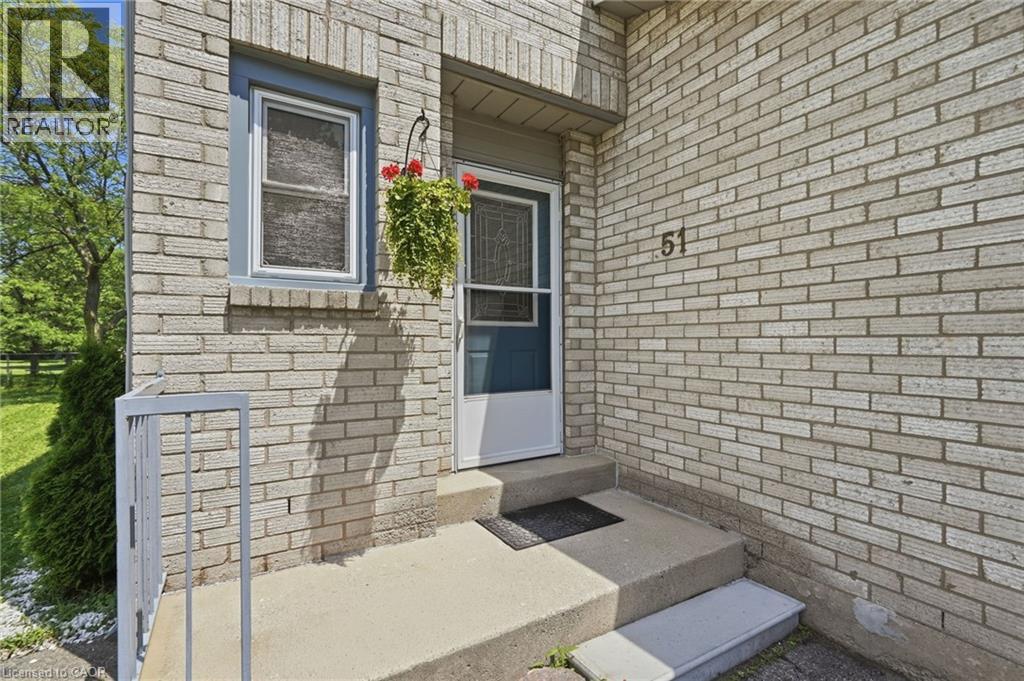 2 Royalwood Court Unit# 51, Hamilton, Ontario  L8E 4Z1 - Photo 4 - 40846698