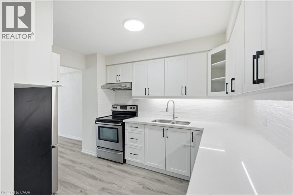 2 Royalwood Court Unit# 51, Hamilton, Ontario  L8E 4Z1 - Photo 8 - 40846698