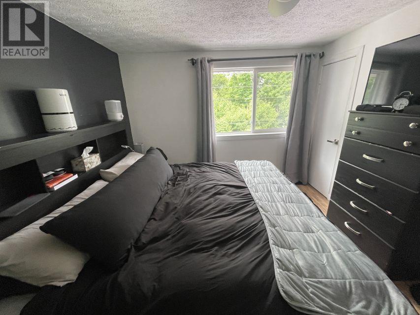 177 Axmith Ave, Elliot Lake, Ontario  P5A 1B9 - Photo 18 - SM262023