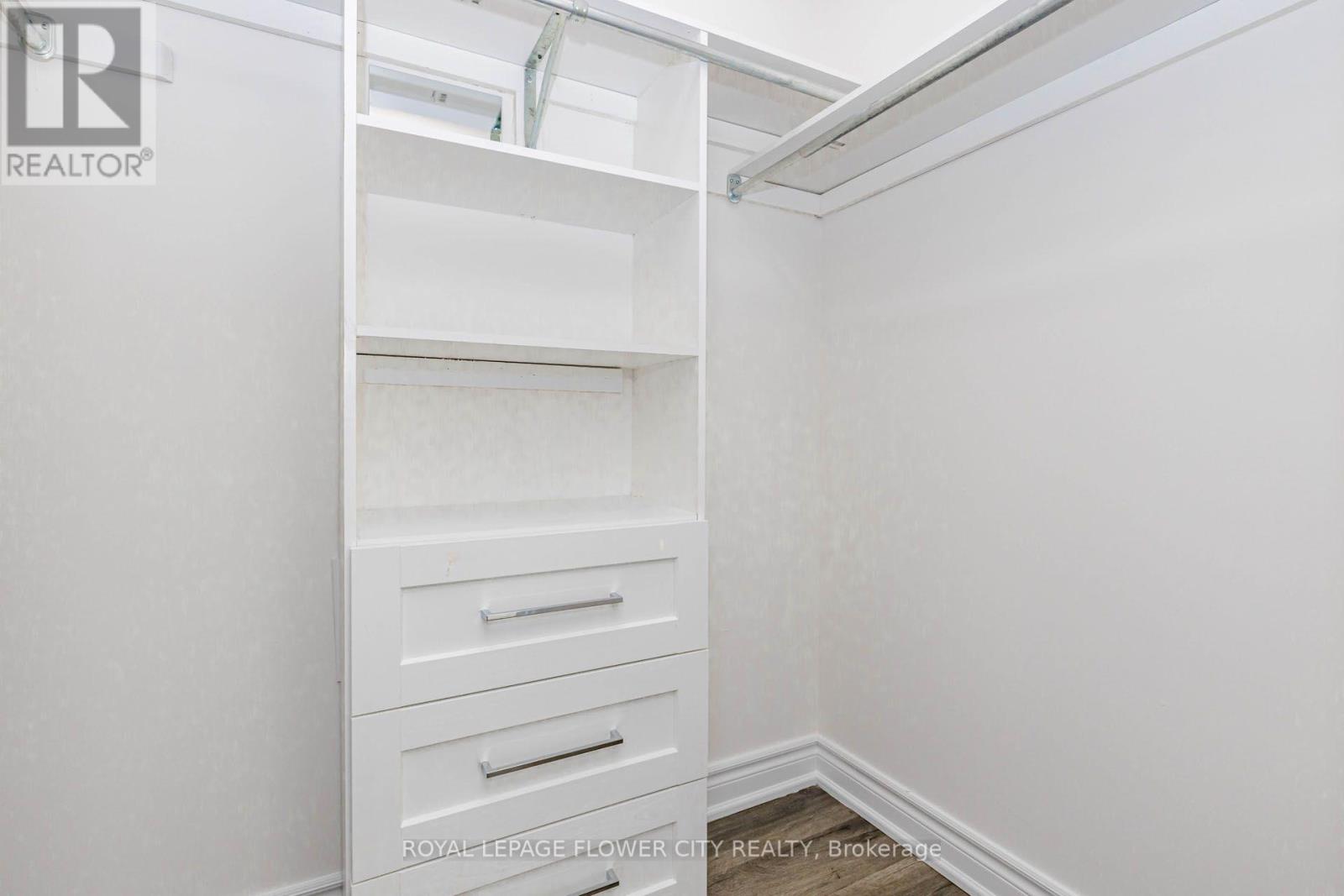 1530 Somergrove Crescent, Pickering, Ontario  L1X 2K7 - Photo 23 - E13623168