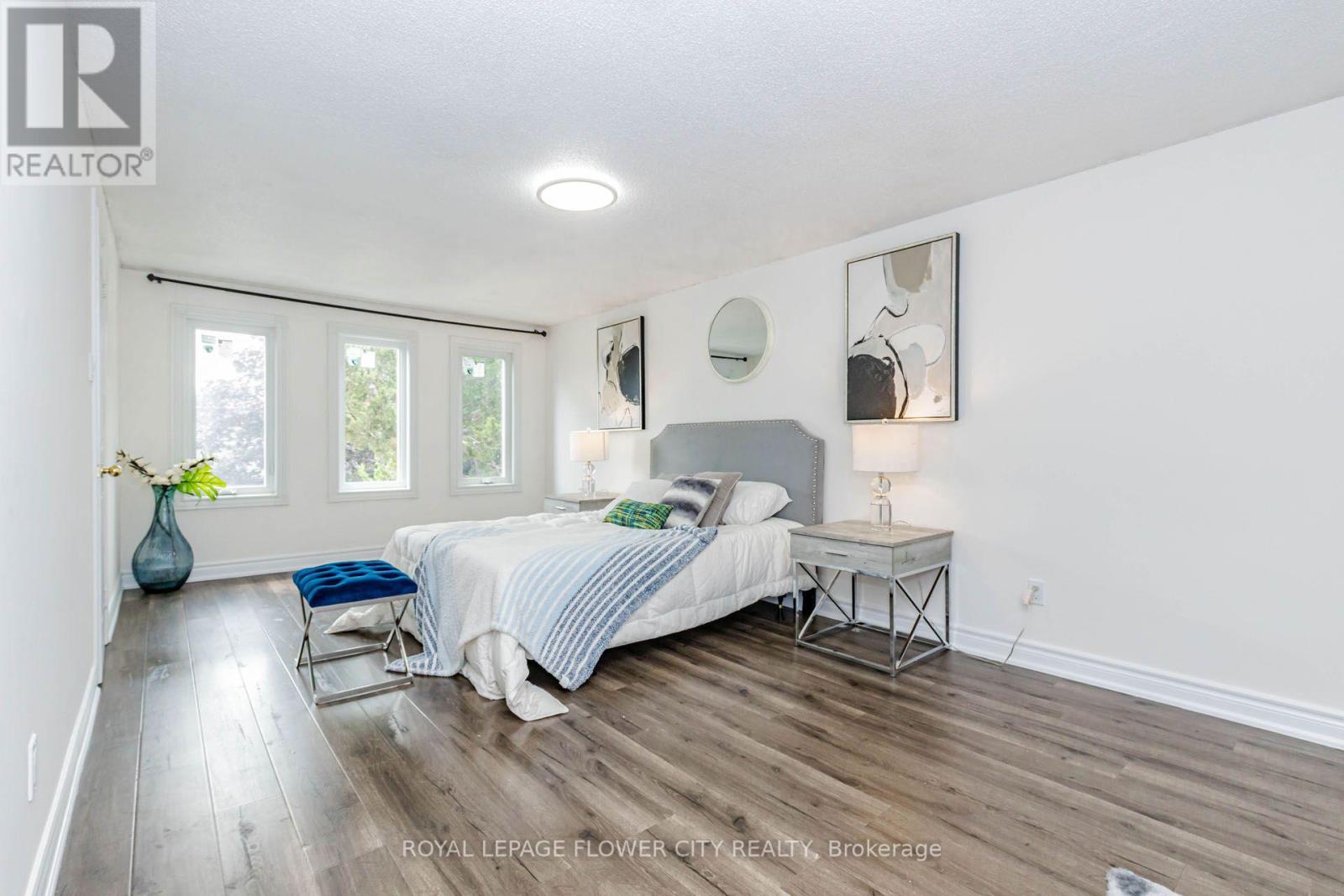 1530 Somergrove Crescent, Pickering, Ontario  L1X 2K7 - Photo 21 - E13623168