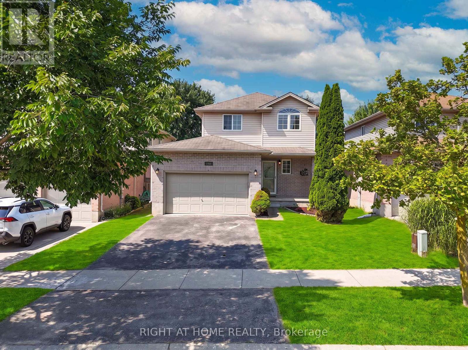 1460 SOUTH WENIGE DRIVE N, London North, Ontario