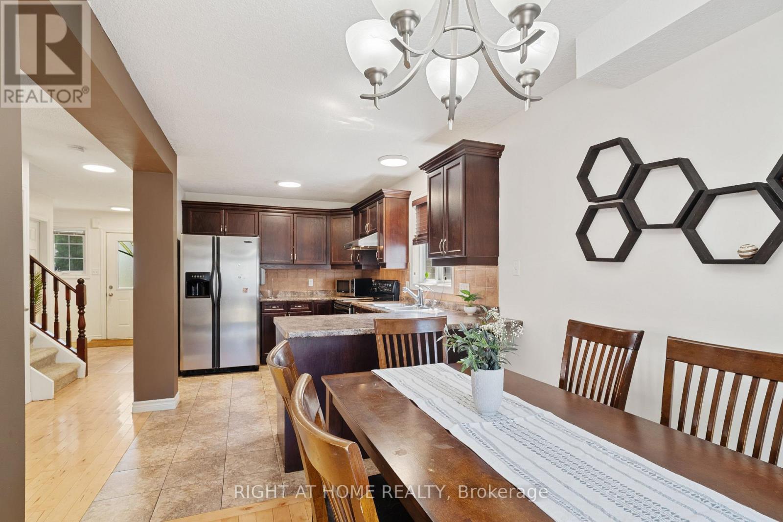 1460 South Wenige Drive N, London North, Ontario  N5X 4N1 - Photo 14 - X13628520