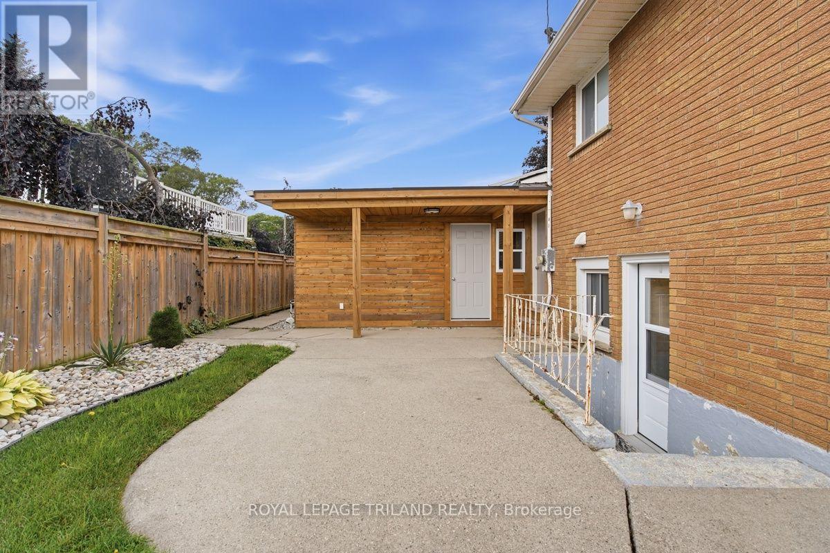 27 Aldborough Avenue, St. Thomas, Ontario  N5R 4S8 - Photo 19 - X13628574