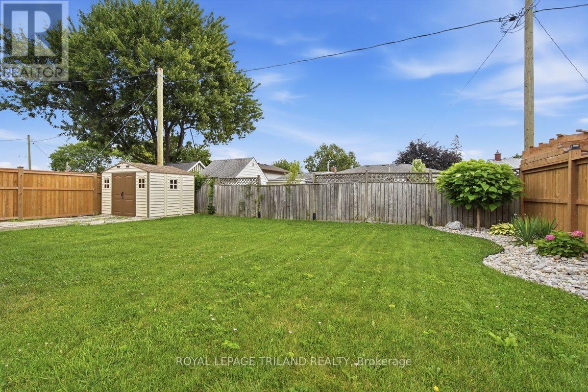 27 Aldborough Avenue, St. Thomas, Ontario  N5R 4S8 - Photo 20 - X13628574