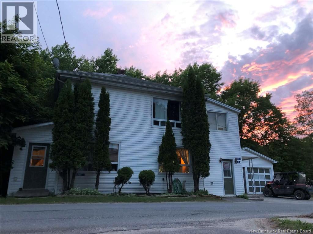 7 Oak Street, Mcadam, New Brunswick  E6J 1M5 - Photo 1 - NB145138