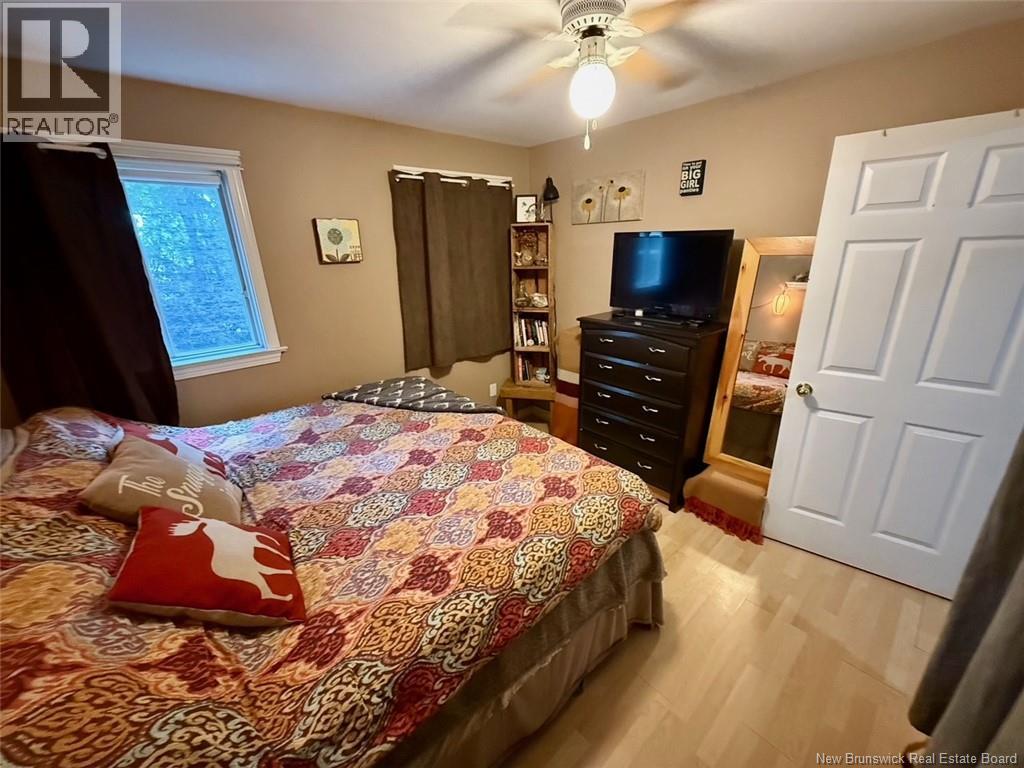 7 Oak Street, Mcadam, New Brunswick  E6J 1M5 - Photo 21 - NB145138