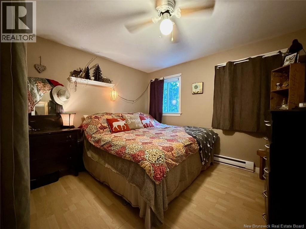 7 Oak Street, Mcadam, New Brunswick  E6J 1M5 - Photo 22 - NB145138