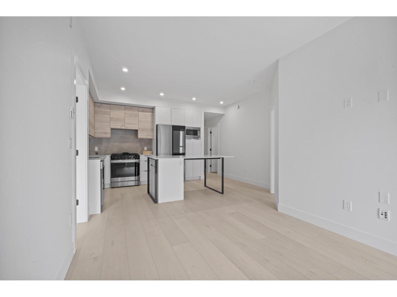 313 30490 Cardinal Avenue, Abbotsford, British Columbia  V3T 1K6 - Photo 7 - R3124126