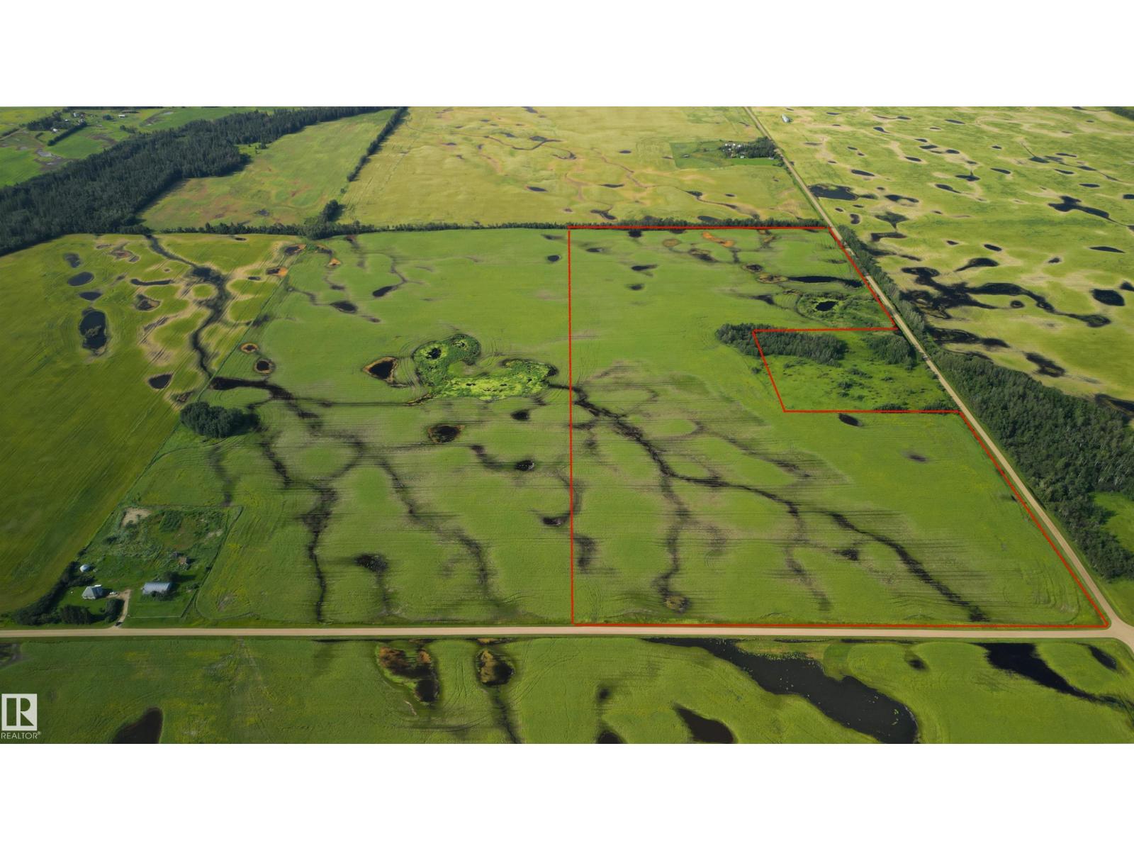 RgeRd180 and TwpRd 560, Rural Lamont County, Alberta