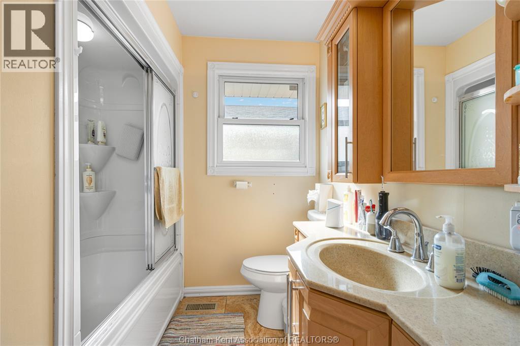 410 Mcnaughton Avenue East, Chatham, Ontario  N7L 2G9 - Photo 14 - 26018587
