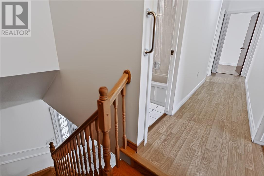 29 Caroline Court, Sudbury, Ontario  P3A 4H2 - Photo 16 - 2129562