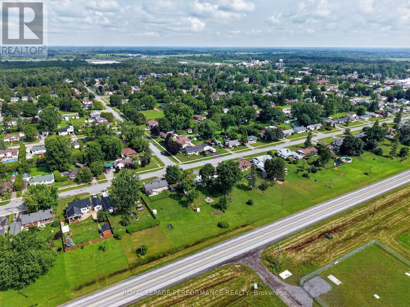 50 St Lawrence Street, South Stormont, Ontario  K0C 1M0 - Photo 47 - X13628546
