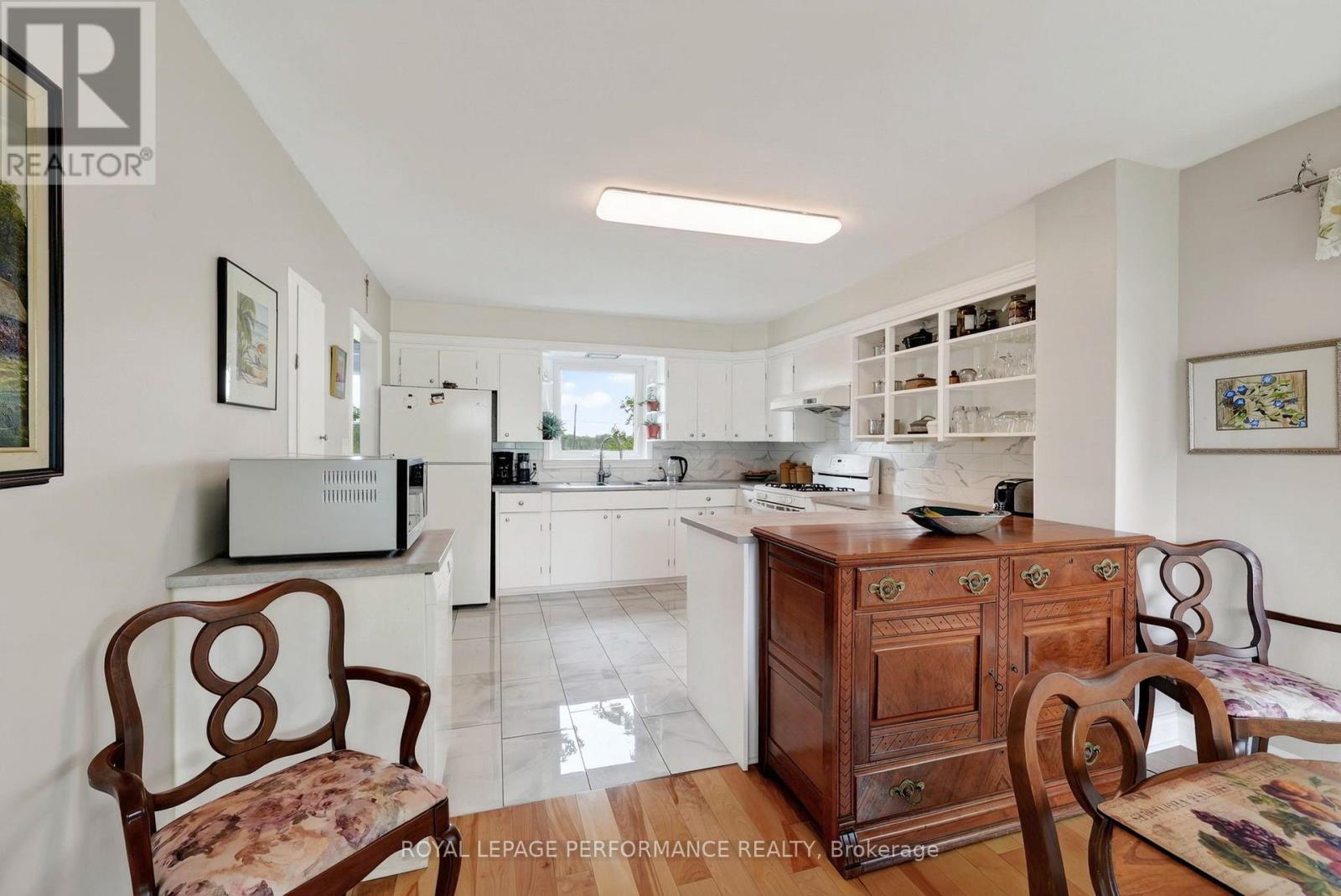 50 St Lawrence Street, South Stormont, Ontario  K0C 1M0 - Photo 7 - X13628546