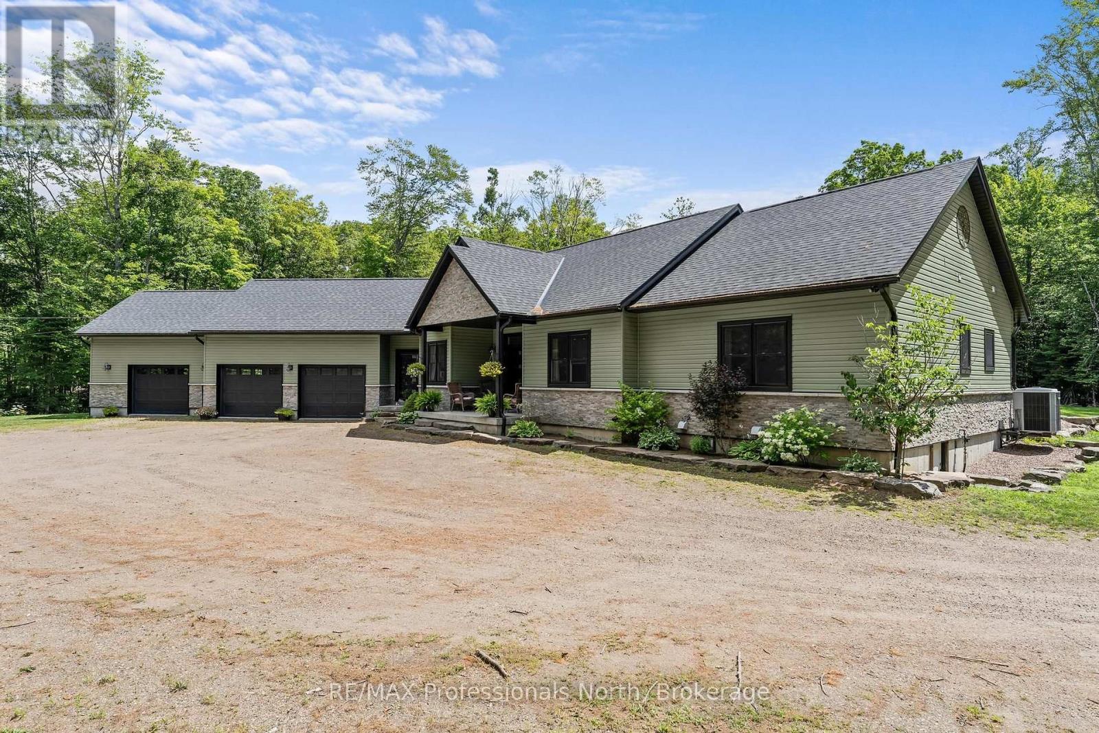 1183 HAMILTON ROAD, Minden Hills, Ontario