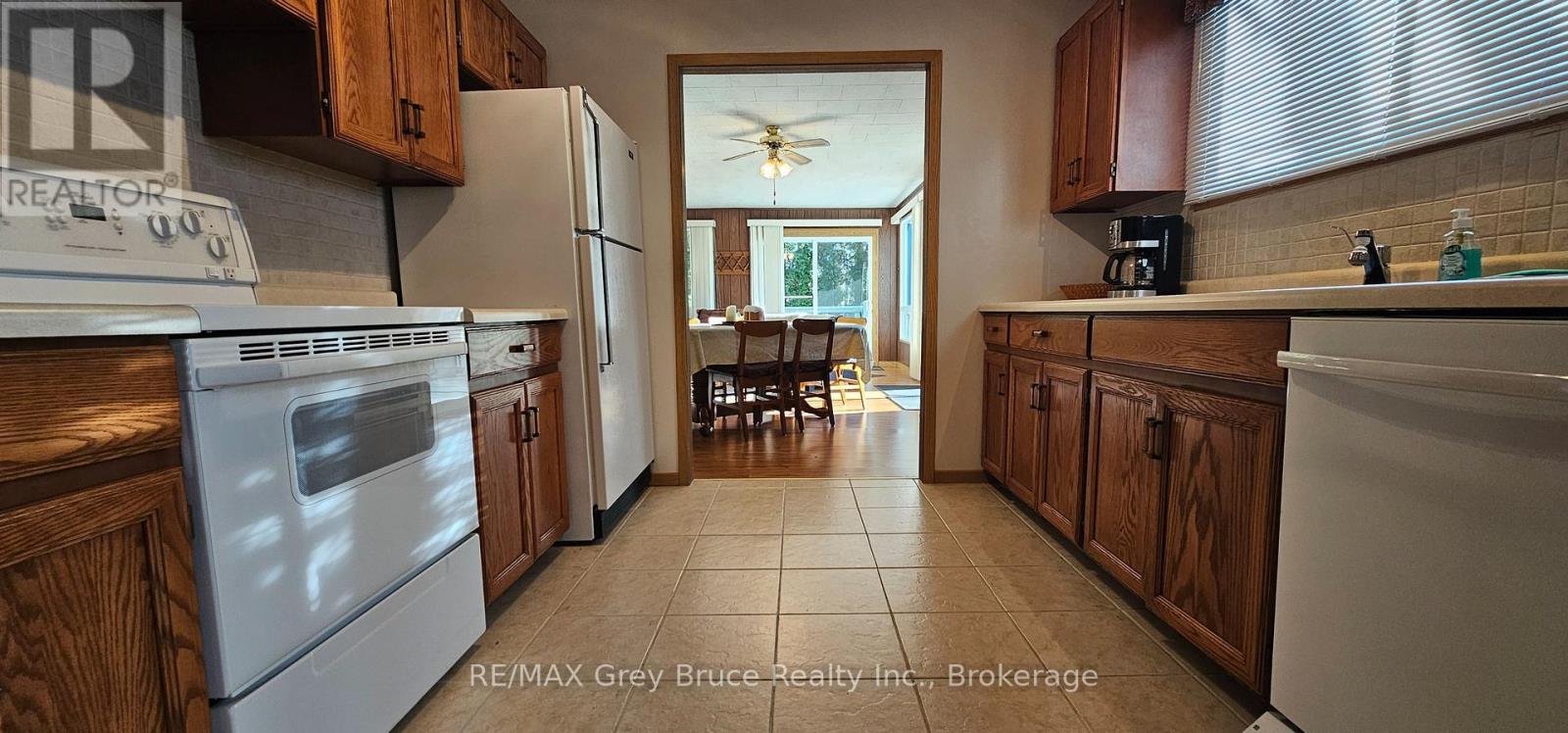 294 Tammy's Cove Road, Northern Bruce Peninsula, Ontario  N0H 1W0 - Photo 10 - X13628602