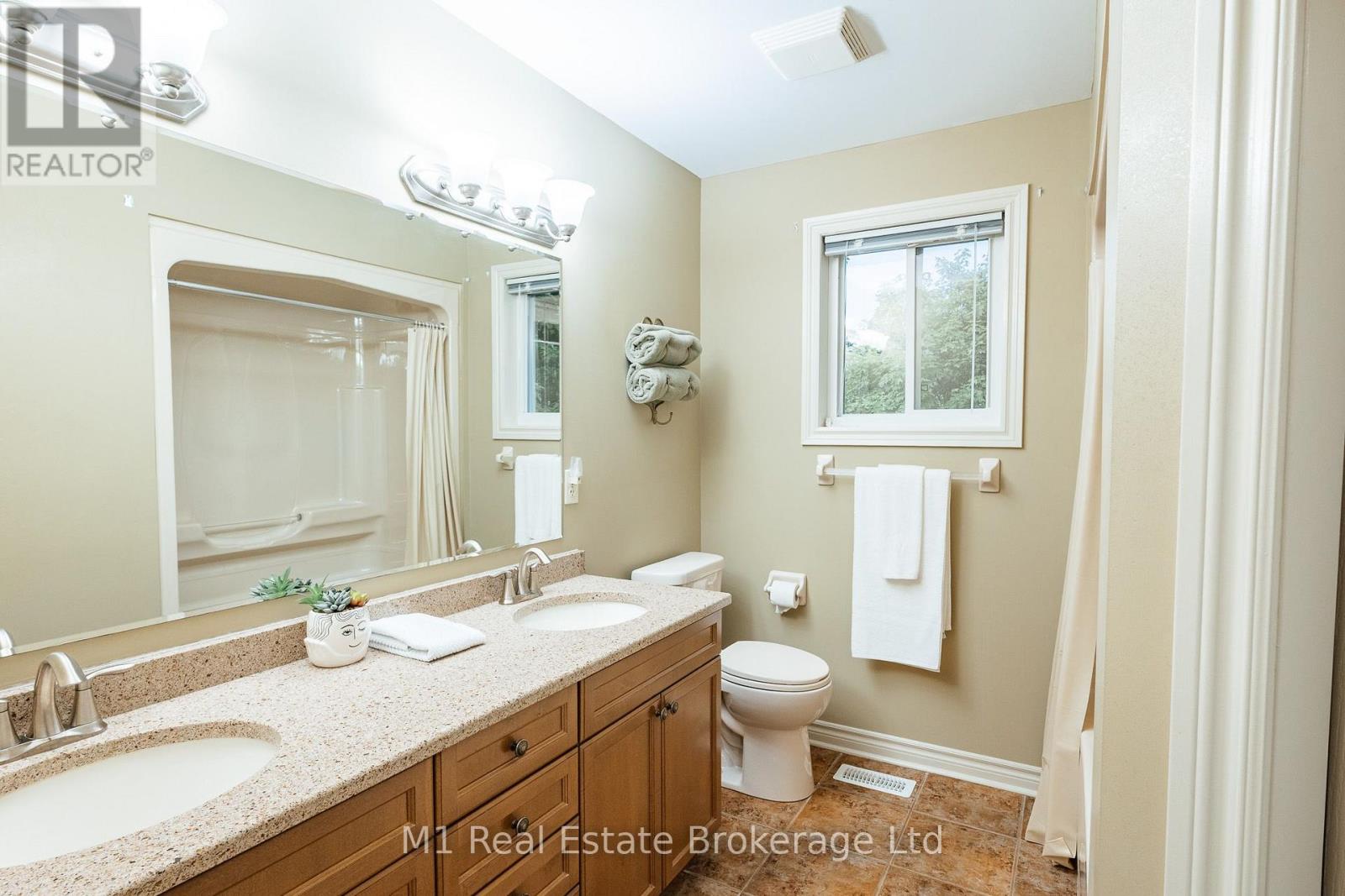 82 Vaughan Street, Guelph, Ontario  N1G 0B3 - Photo 33 - X13628628