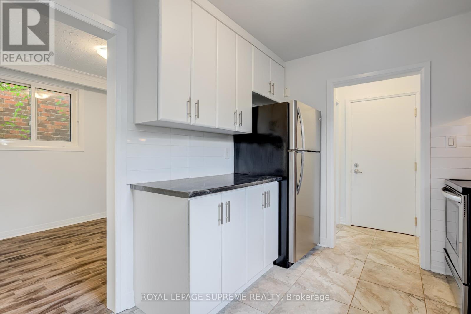 1 - 79 Lanark Avenue, Toronto, Ontario  M6E 2G3 - Photo 11 - C13628536