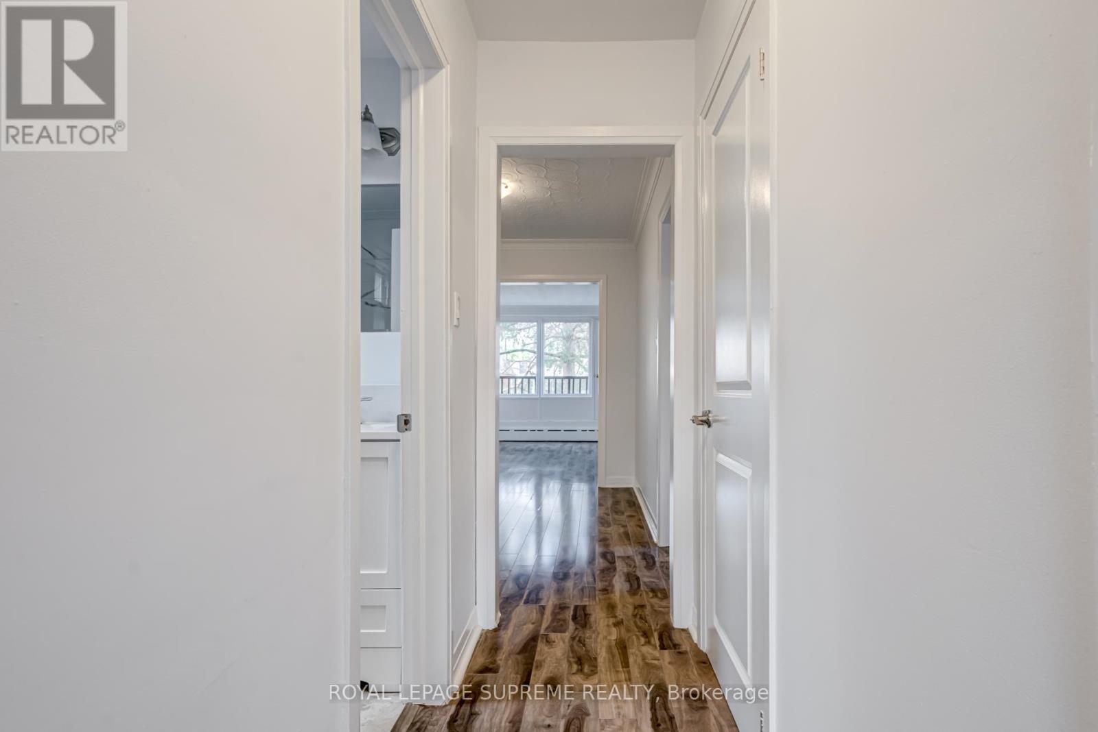 1 - 79 Lanark Avenue, Toronto, Ontario  M6E 2G3 - Photo 14 - C13628536