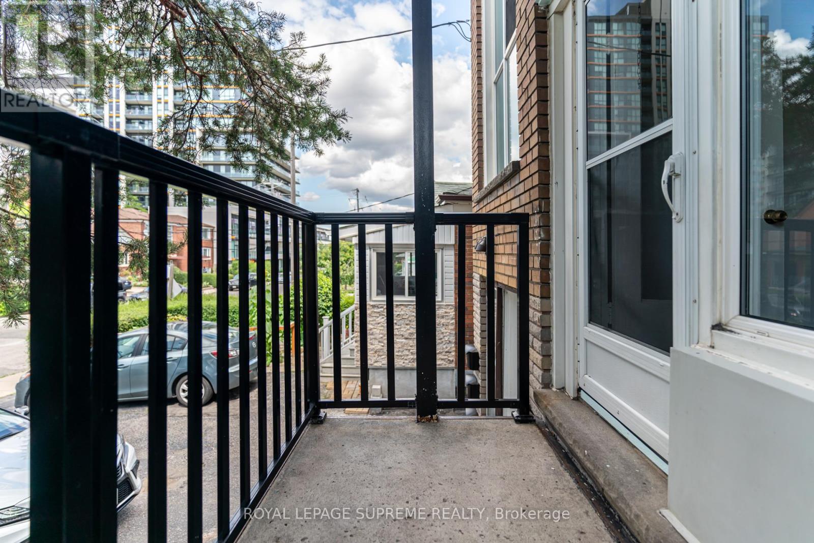 1 - 79 Lanark Avenue, Toronto, Ontario  M6E 2G3 - Photo 6 - C13628536