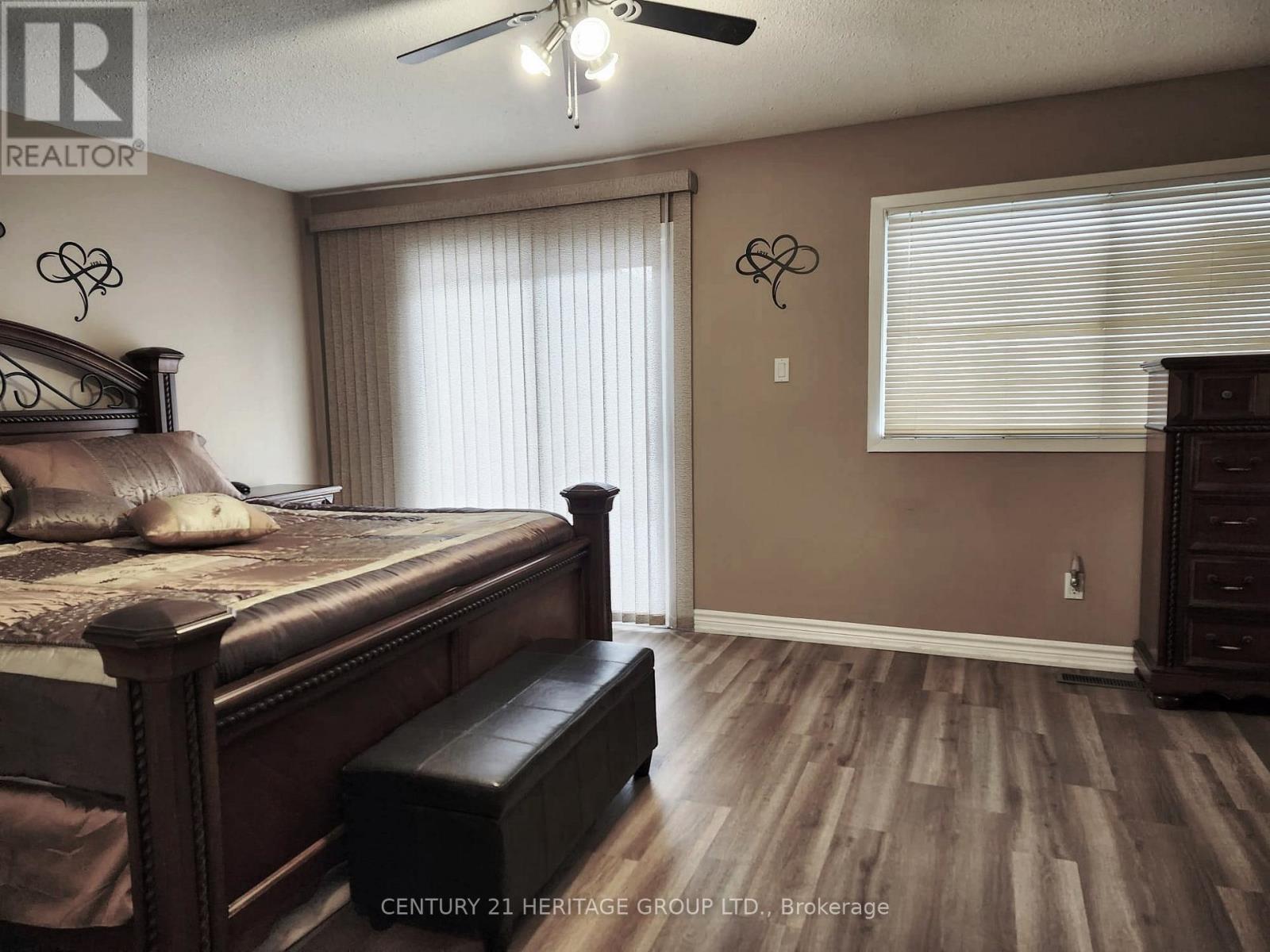 131 Black Hawk Way, Toronto, Ontario  M2R 3L7 - Photo 12 - C13628548