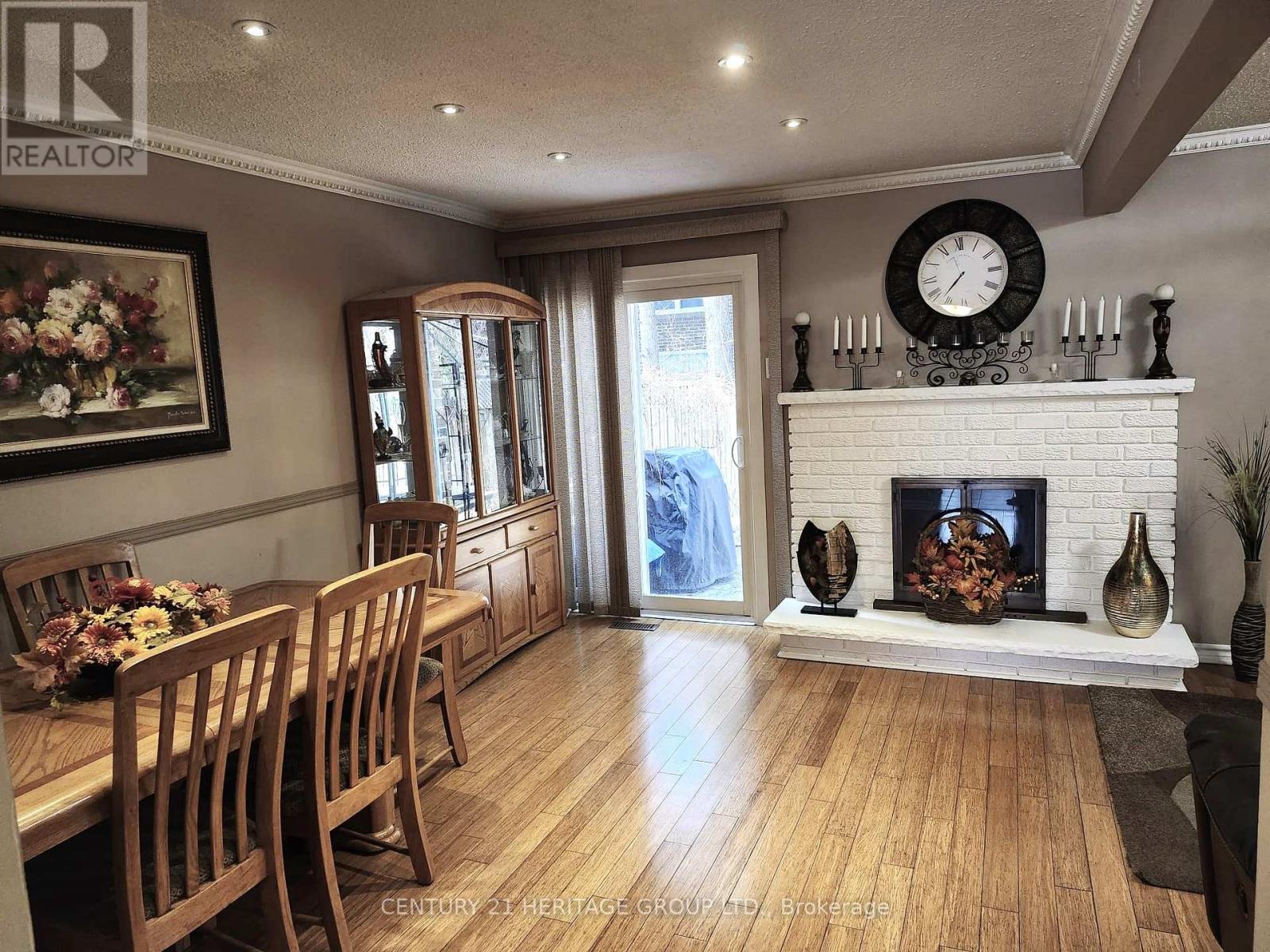 131 Black Hawk Way, Toronto, Ontario  M2R 3L7 - Photo 7 - C13628548