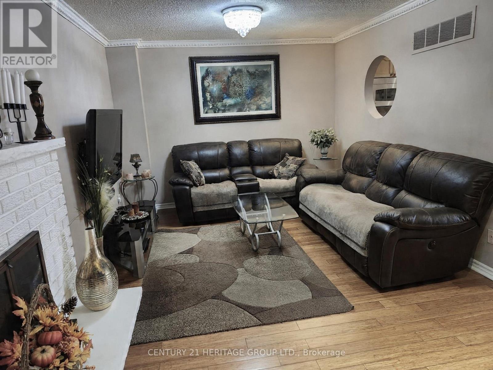 131 Black Hawk Way, Toronto, Ontario  M2R 3L7 - Photo 9 - C13628548