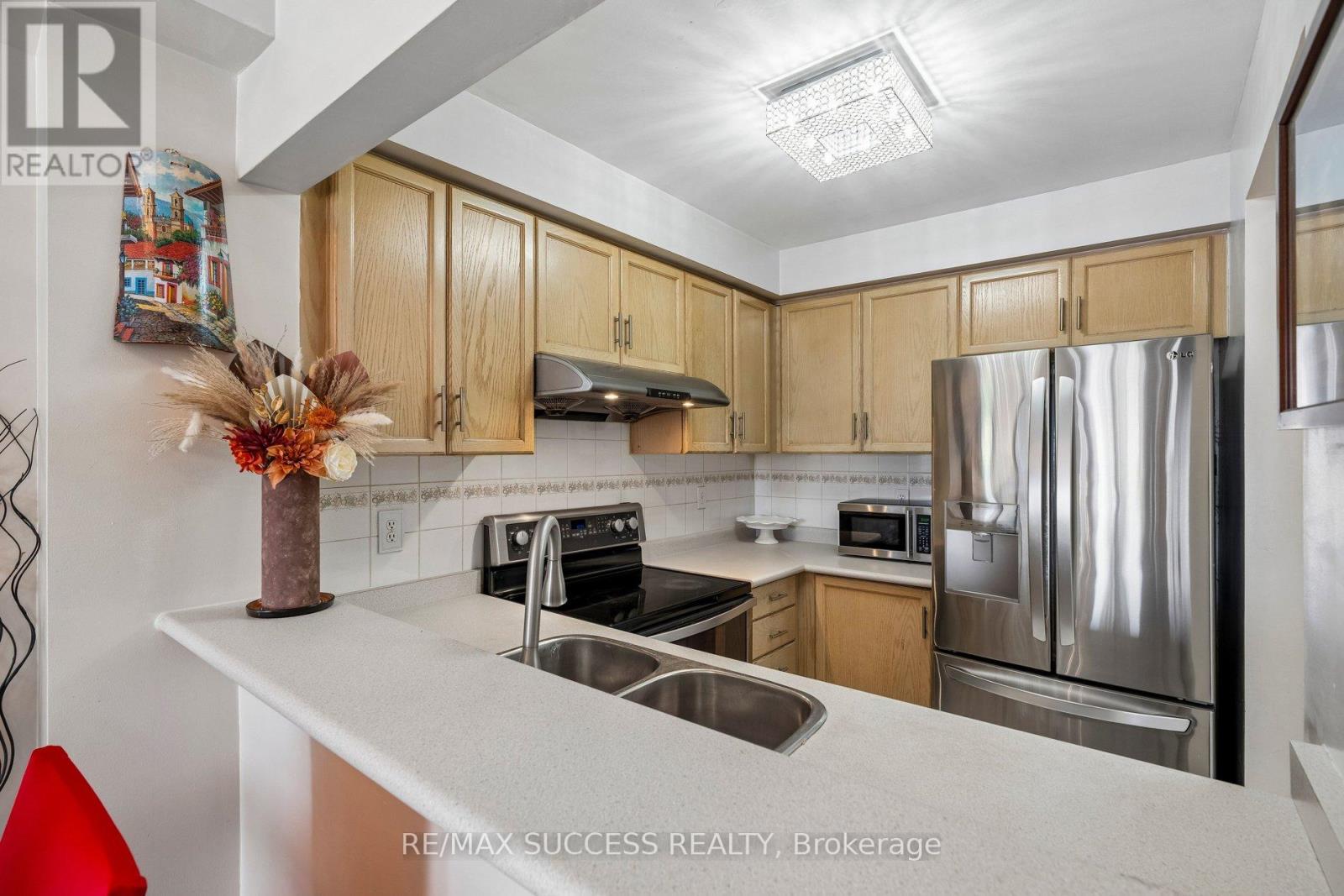 301 - 1000 Sheppard Avenue W, Toronto, Ontario  M3H 2T6 - Photo 17 - C13628594