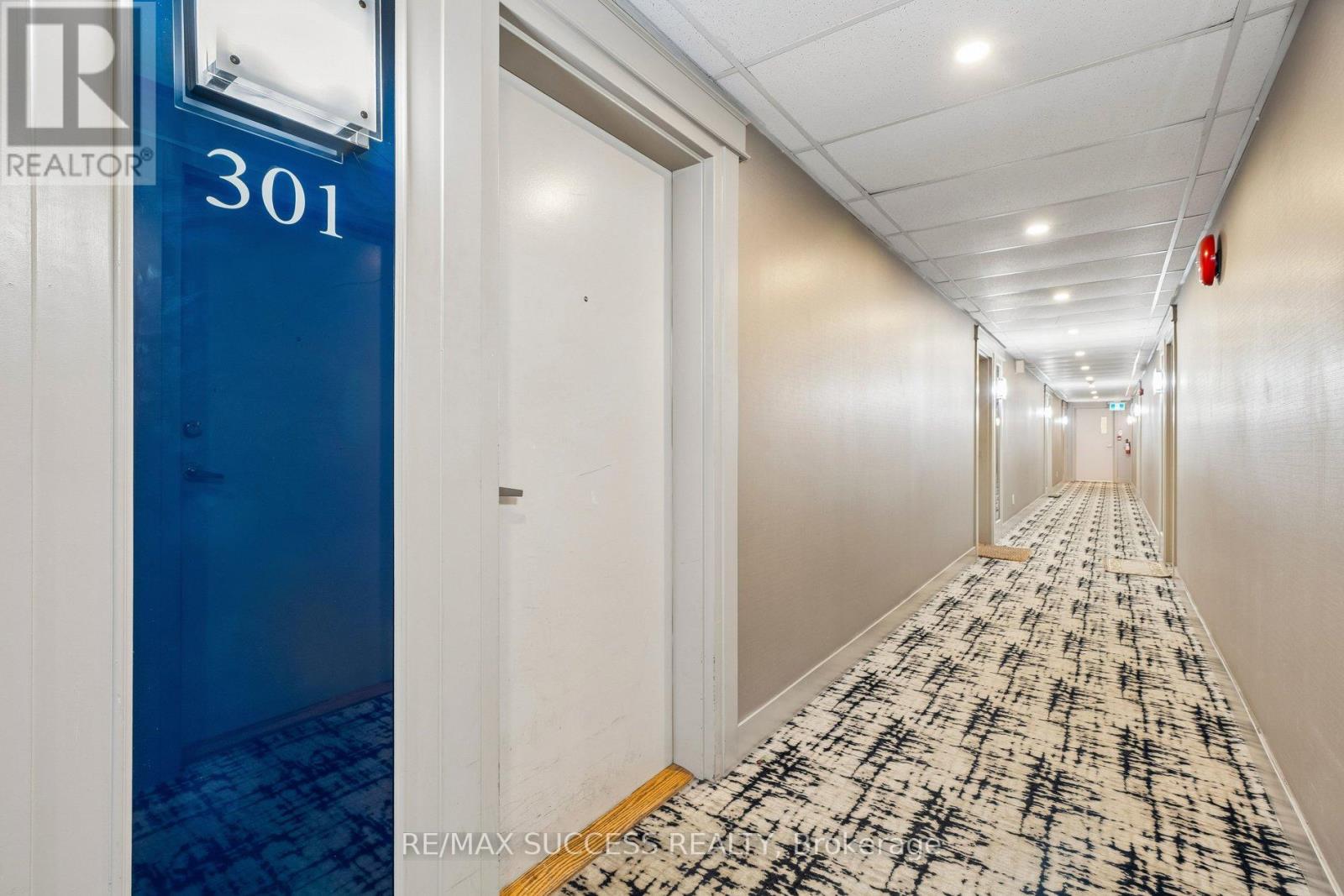 301 - 1000 Sheppard Avenue W, Toronto, Ontario  M3H 2T6 - Photo 5 - C13628594