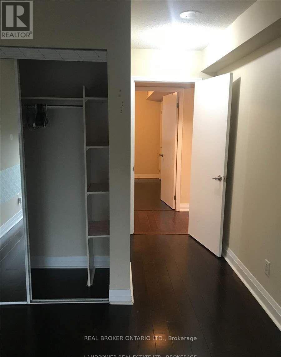 1310 - 21 Carlton Street, Toronto, Ontario  M5B 1L3 - Photo 10 - C13628598