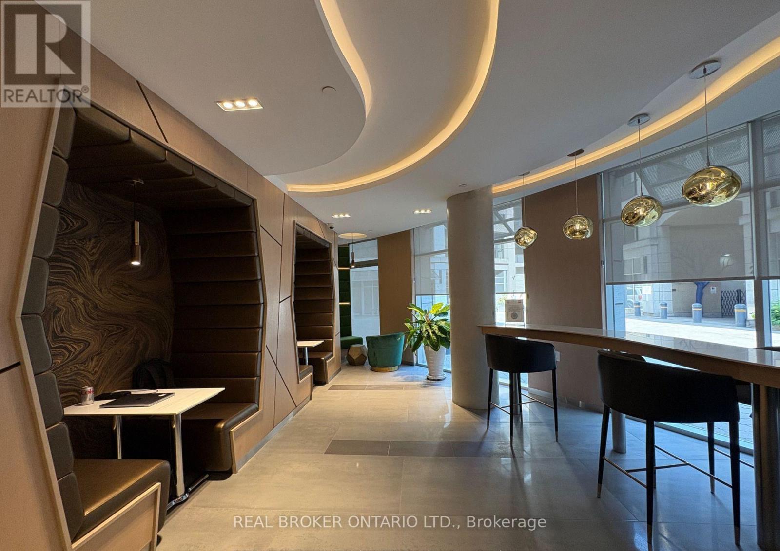 1310 - 21 Carlton Street, Toronto, Ontario  M5B 1L3 - Photo 12 - C13628598