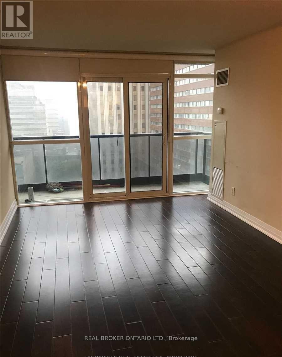 1310 - 21 Carlton Street, Toronto, Ontario  M5B 1L3 - Photo 2 - C13628598