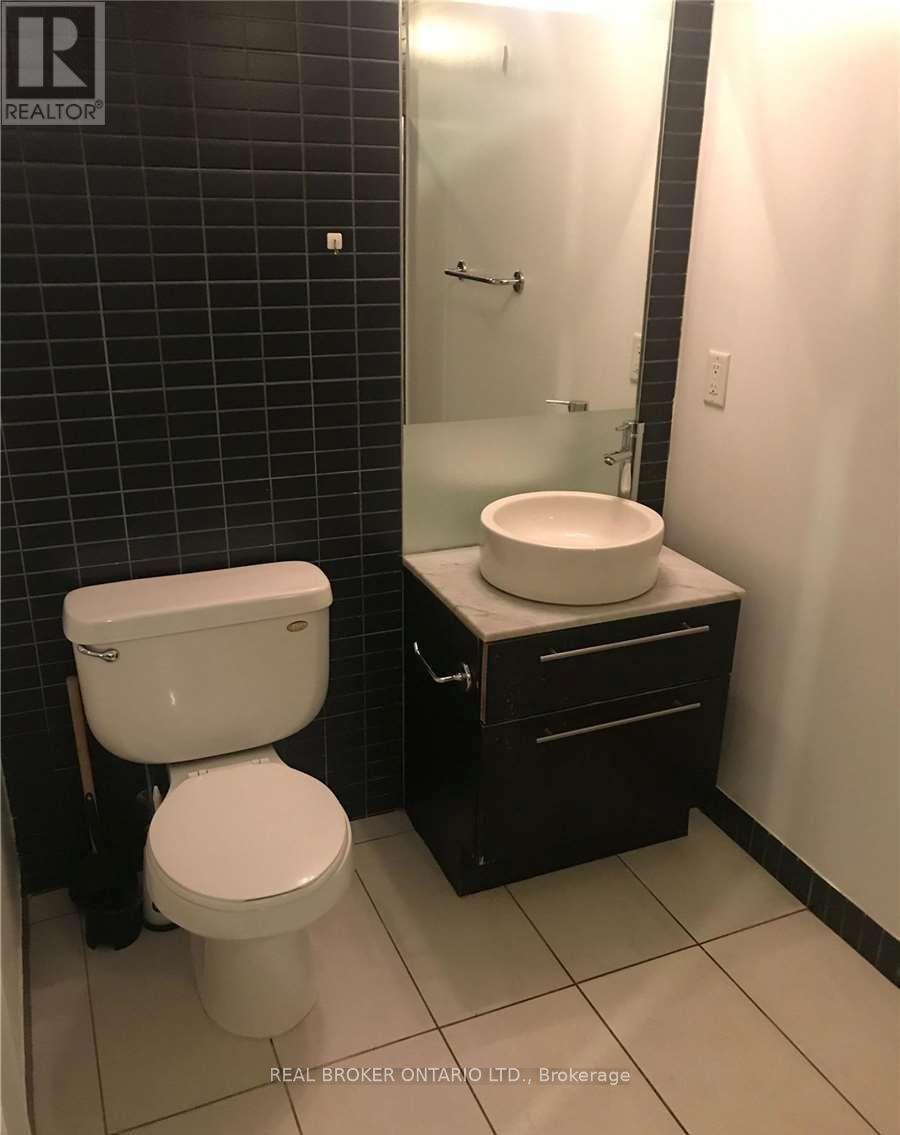 1310 - 21 Carlton Street, Toronto, Ontario  M5B 1L3 - Photo 7 - C13628598