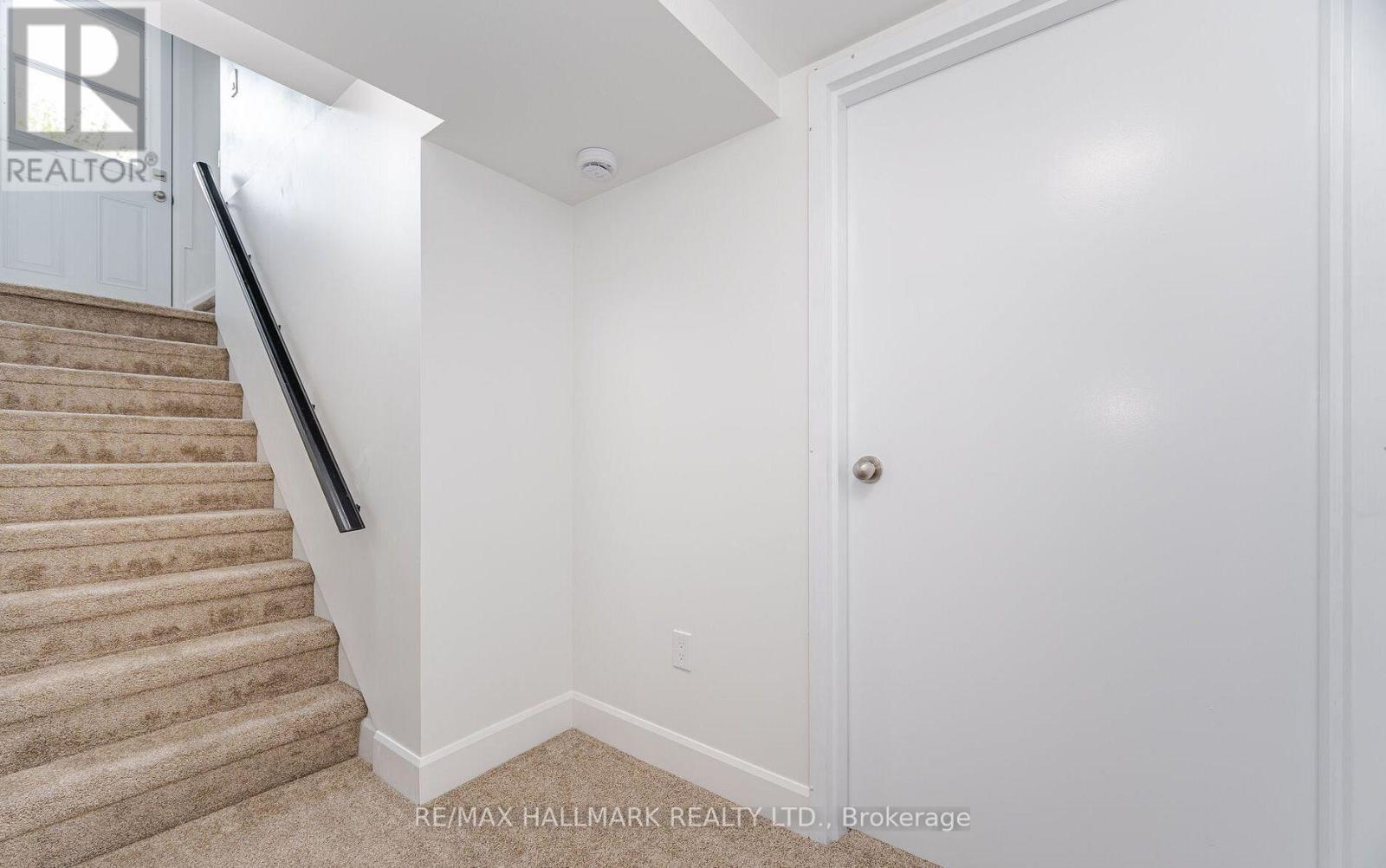 283 Porter - Lower Level Street, Oshawa, Ontario  L1J 1N3 - Photo 2 - E13628560
