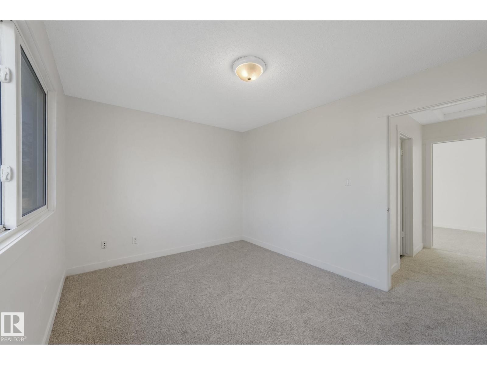 5833 Riverbend Rd NW, Edmonton, Alberta  T6H 5A8 - Photo 25 - E4501745