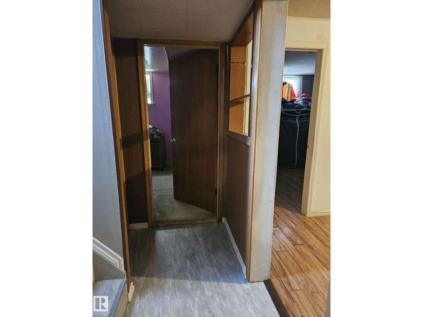 13103 63 St NW NW, Edmonton, Alberta  T5A 0W7 - Photo 10 - E4501747