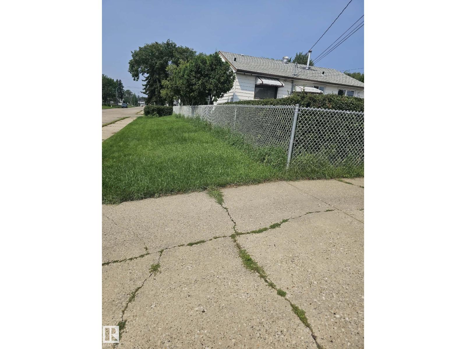 13103 63 St NW NW, Edmonton, Alberta  T5A 0W7 - Photo 19 - E4501747