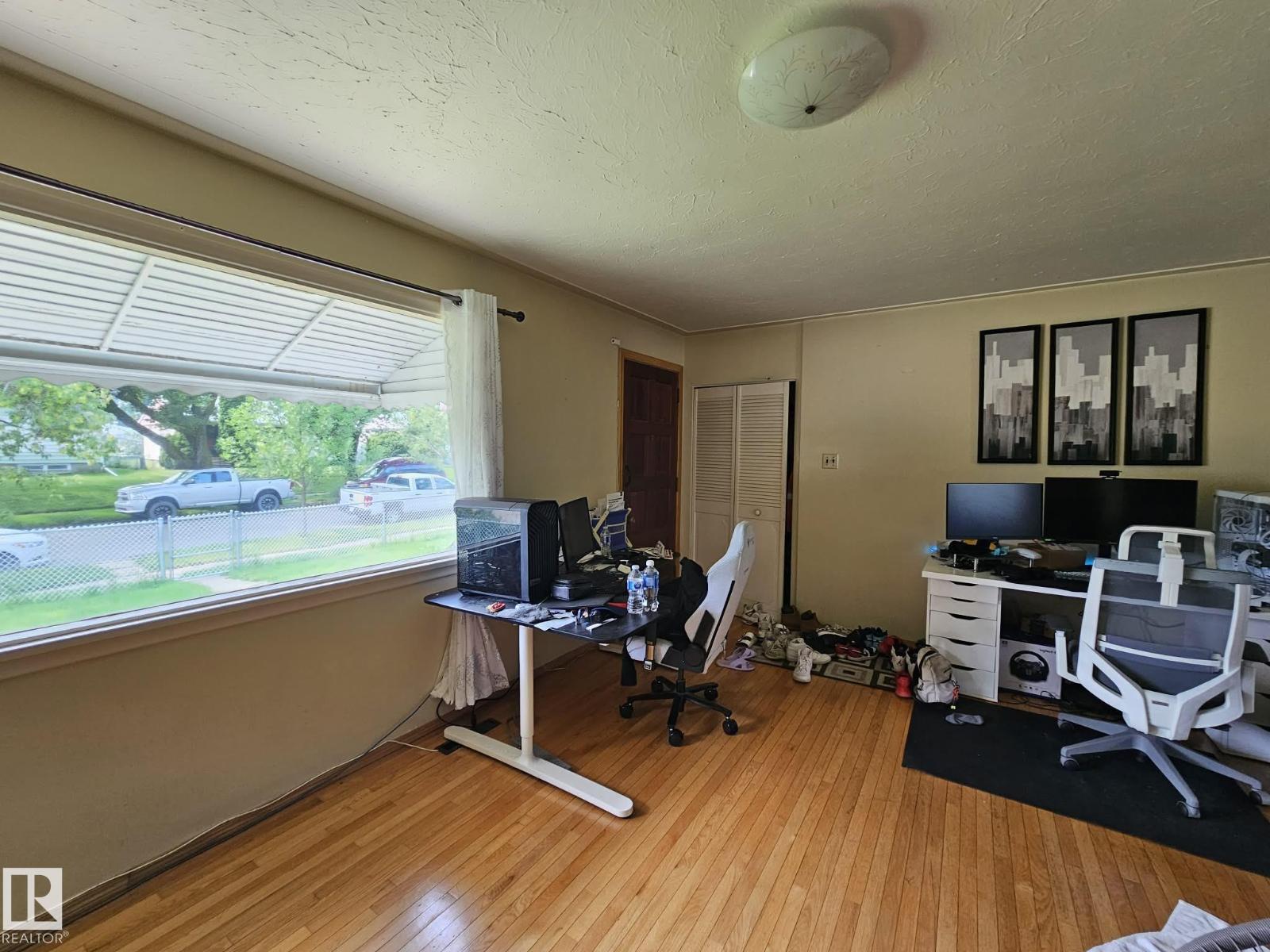 13103 63 St NW NW, Edmonton, Alberta  T5A 0W7 - Photo 4 - E4501747