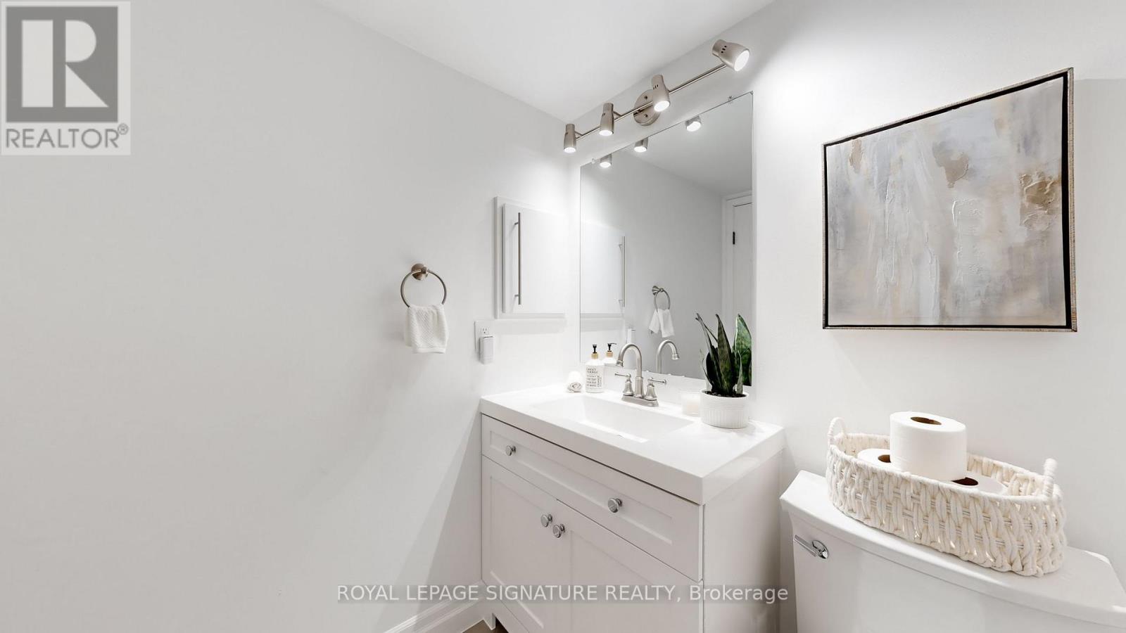 212 - 175 Cedar Avenue, Richmond Hill, Ontario L4C 9V3 - Photo 31 - N13628494