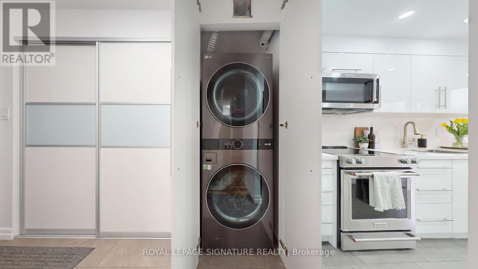 212 - 175 Cedar Avenue, Richmond Hill, Ontario L4C 9V3 - Photo 8 - N13628494